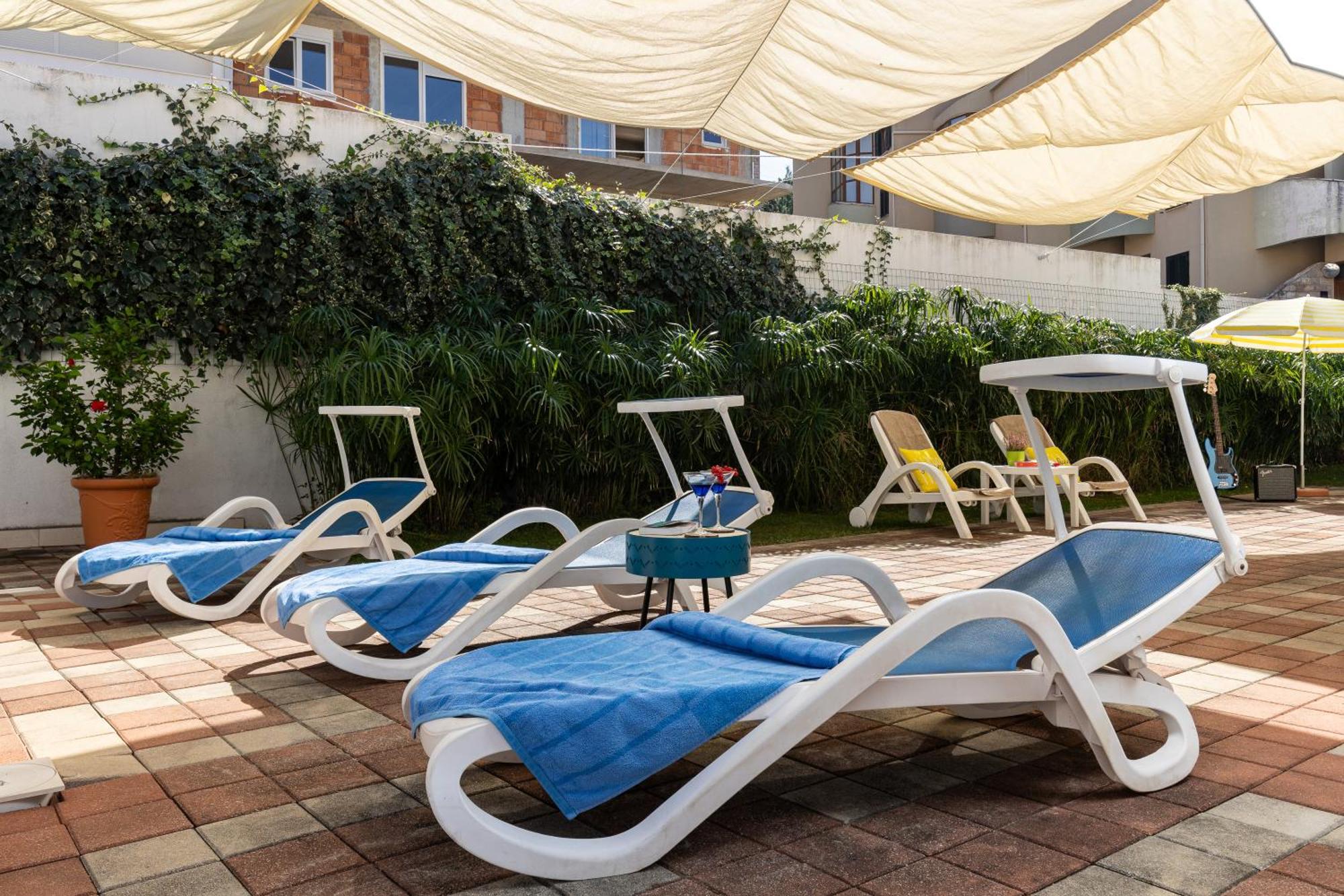Apartments Veramenta 챠브타트 외부 사진