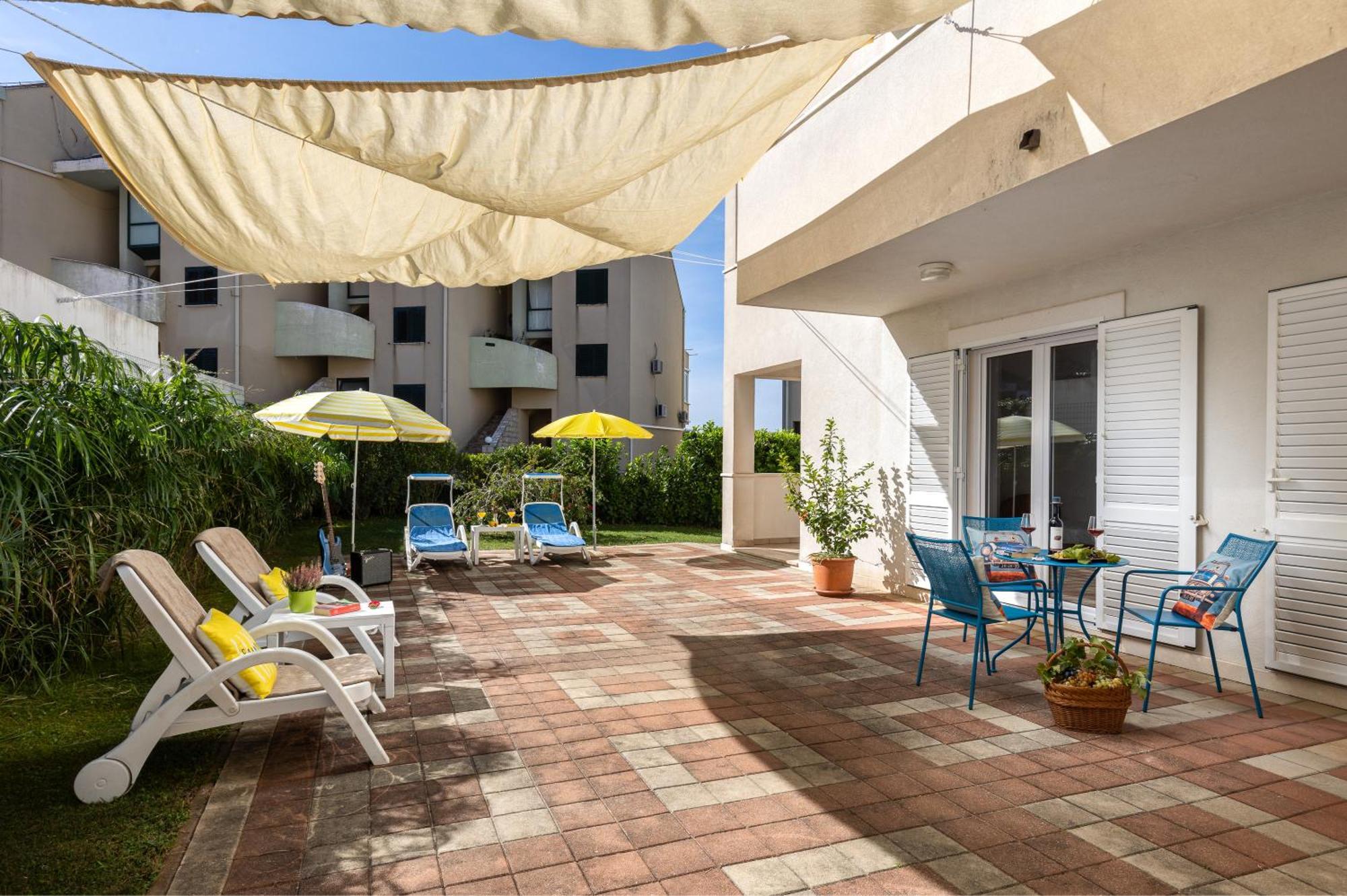 Apartments Veramenta 챠브타트 외부 사진